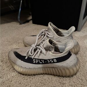 Men’s Yeezy Boost 350 V2 - Black and Gray